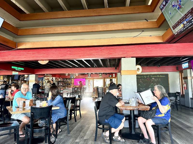 Tropics Ale House - Waikōloa