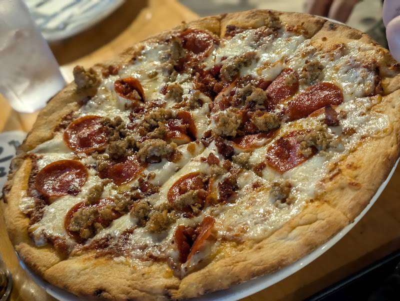 Tropics Ale House - Waikōloa