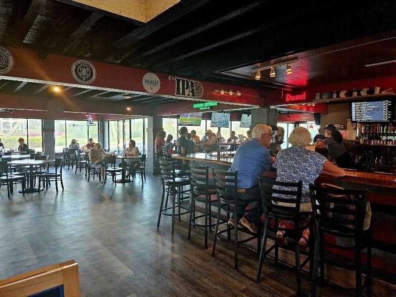 Tropics Ale House - Waikōloa